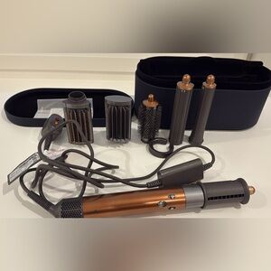 Dyson Airwrap Complete Long with Case